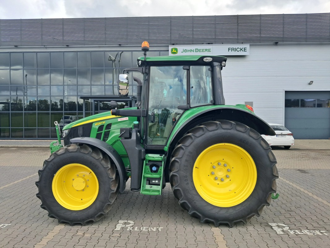 John Deere 6120M - Ciągnik