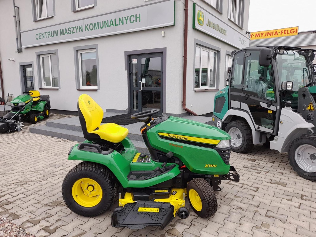 John Deere X590 - Ogród/technika komunalna - Kosiarka samojezdna