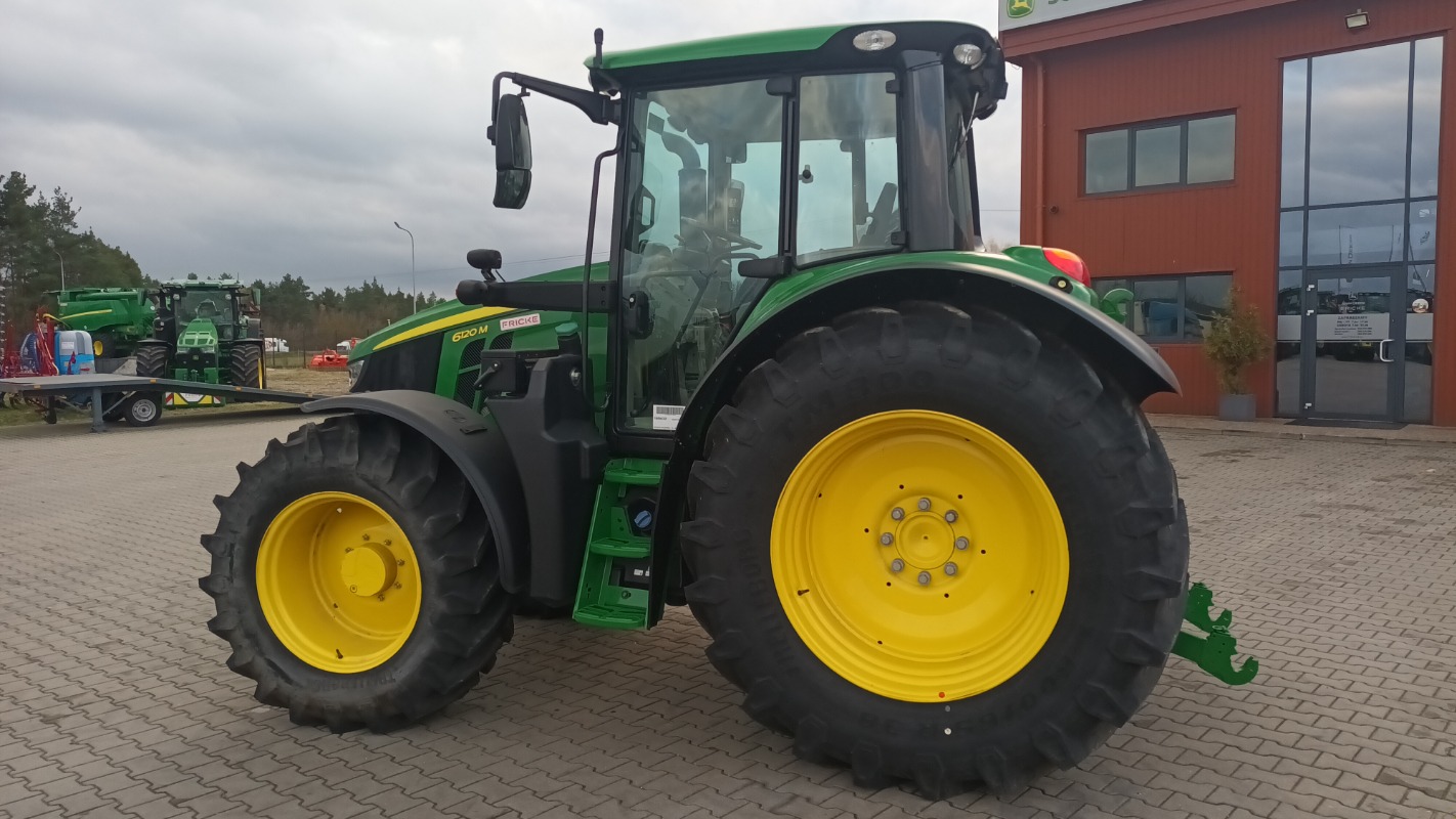 John Deere 6120M - Ciągnik