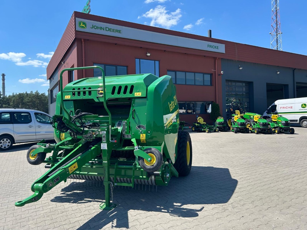 John Deere F 441M - Pulse - Rotoempacadora