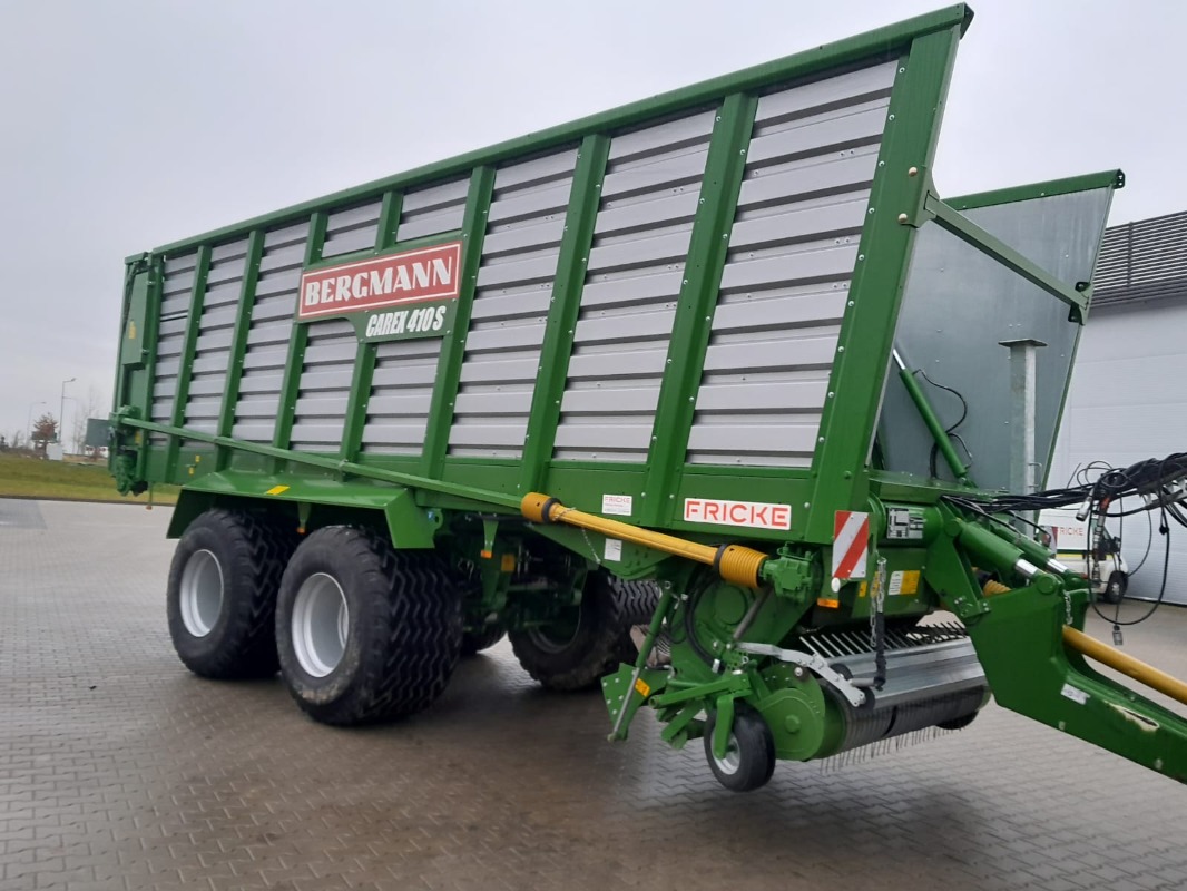 Bergmann CAREX 410S - Loading wagon