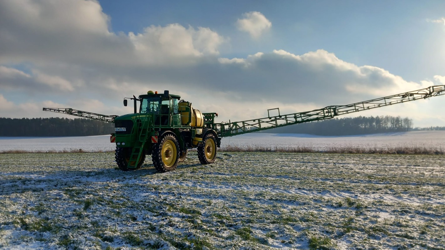 John Deere R5430i - Fertilization + Plant Protection Technology + Care - Self-propelled sprayer