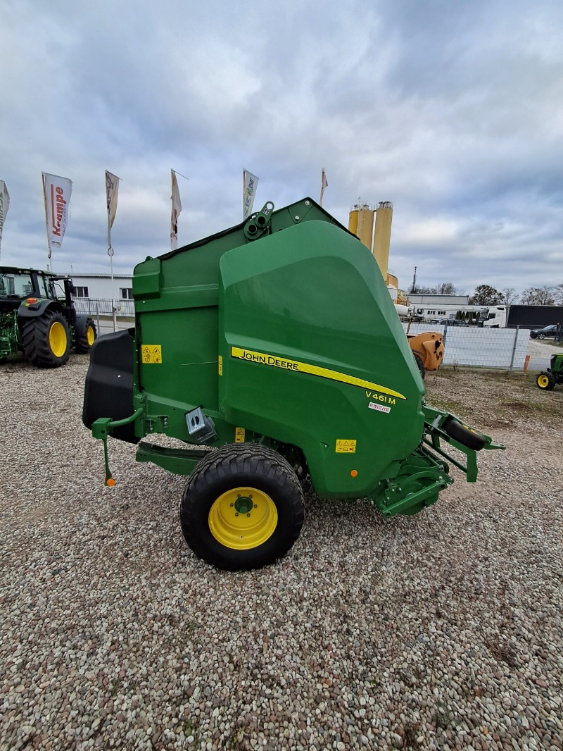 John Deere V461R MAXICUT HC 13 PREMIUM - Appuyez sur - Presse à balles rondes